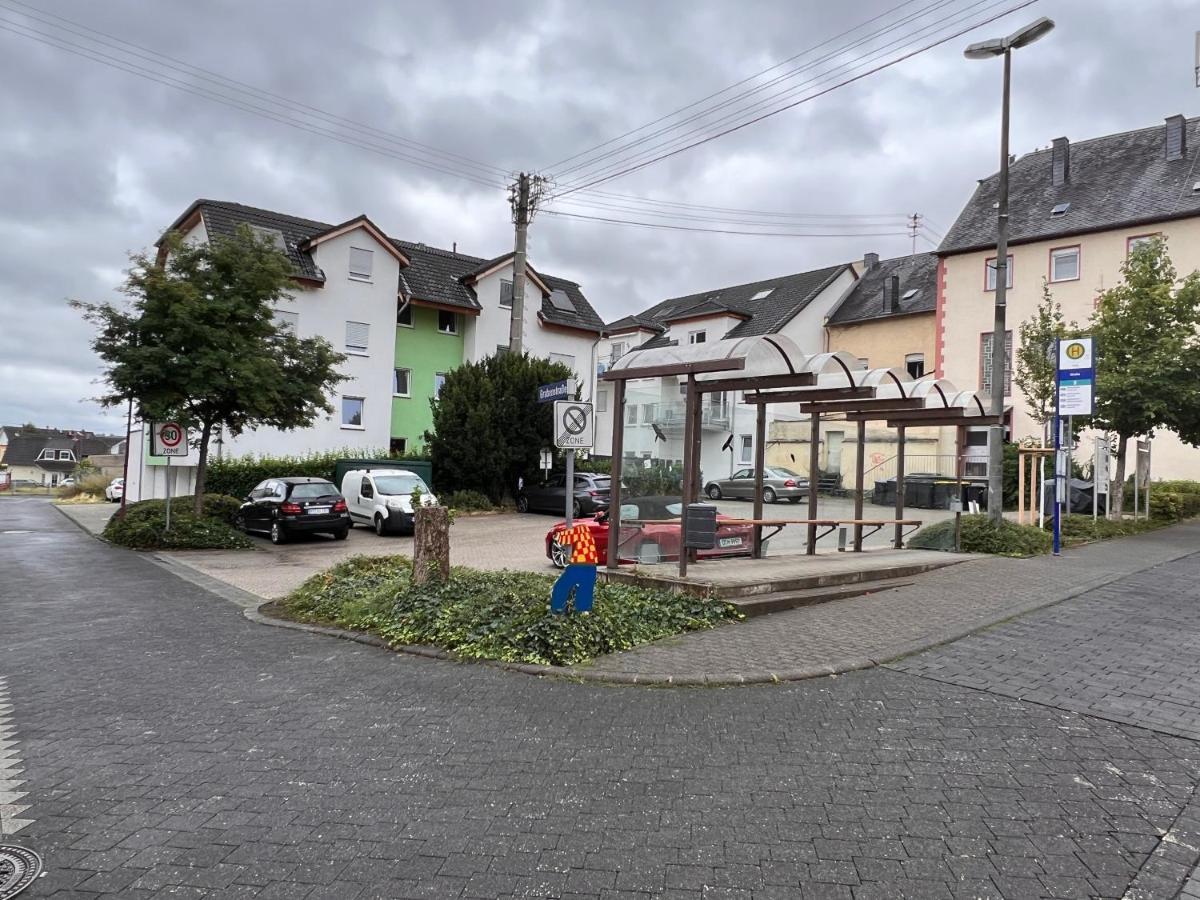 Apartament Gross, Modern, Vollausgestattet, Gemuetlich Mit Kueche Und Parkplatz Fuer Urlaub Oder Business Kettig Zewnętrze zdjęcie